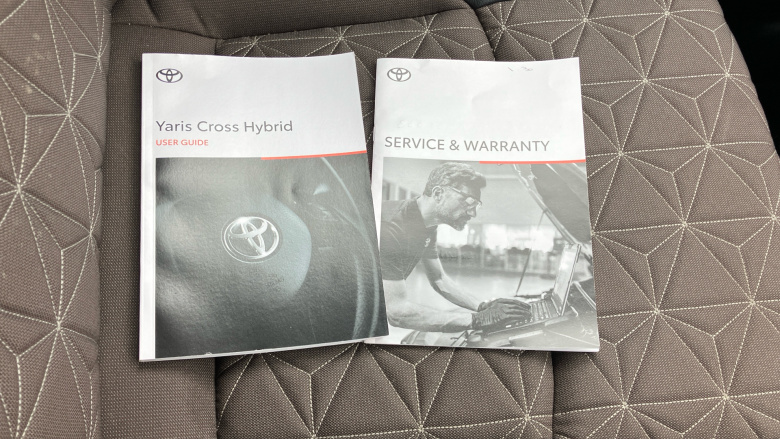 Toyota Yaris Cross 1.5 Hybrid Excel 5dr CVT Hybrid Estate